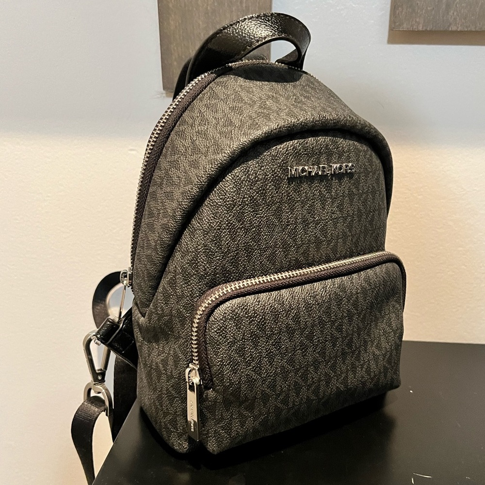 Black Michael Kors Erin SM Convertible Backpack